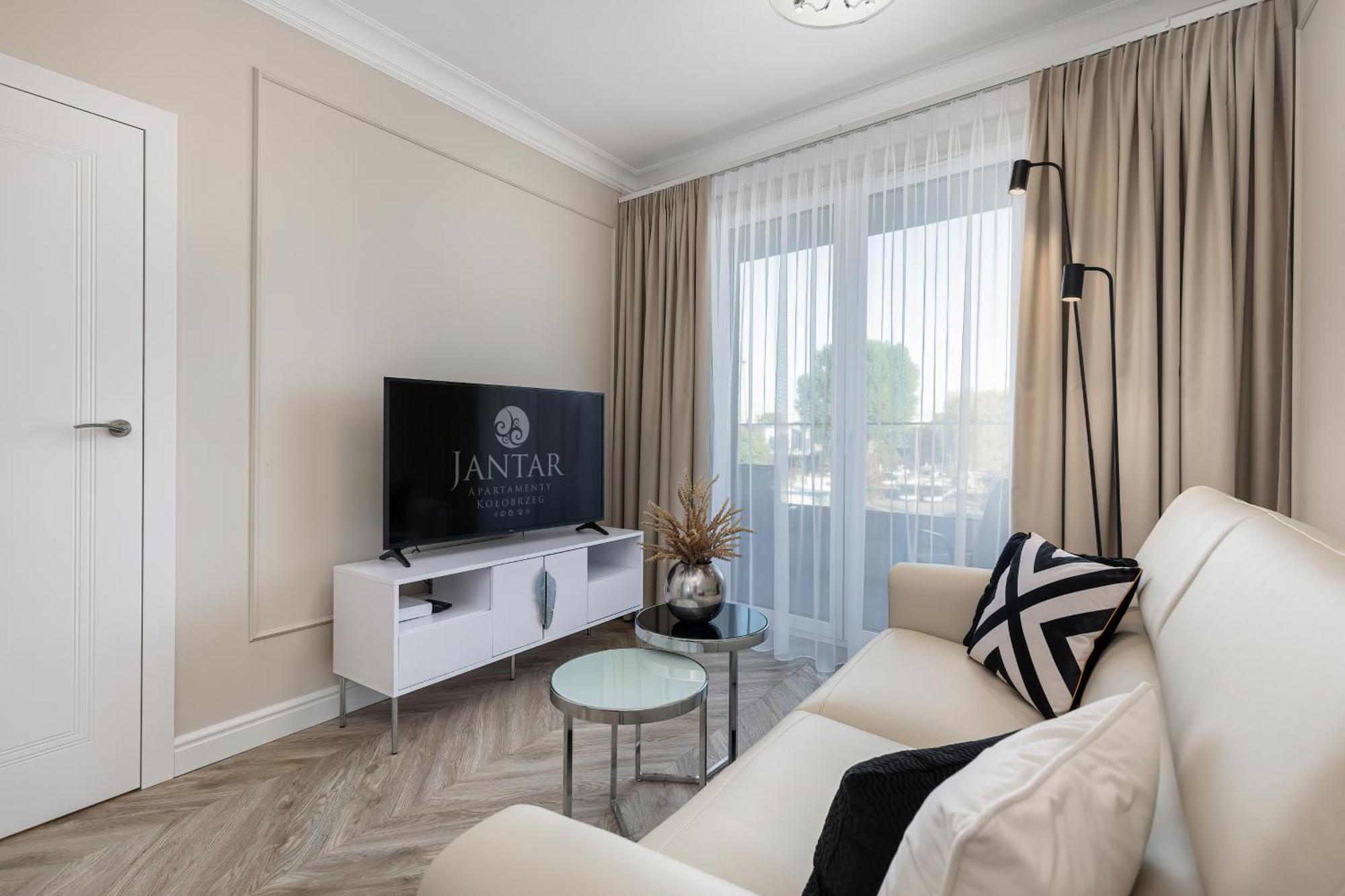 Apartment Baltic Baltycka 2 - By Jantar Kolobrzeg